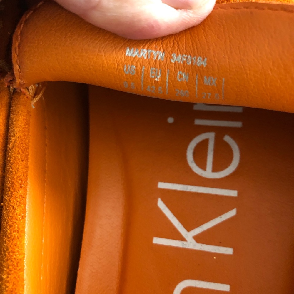 Calvin Klein slip ons - Picture 4 of 5